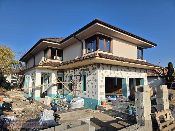 Eladó családi ház