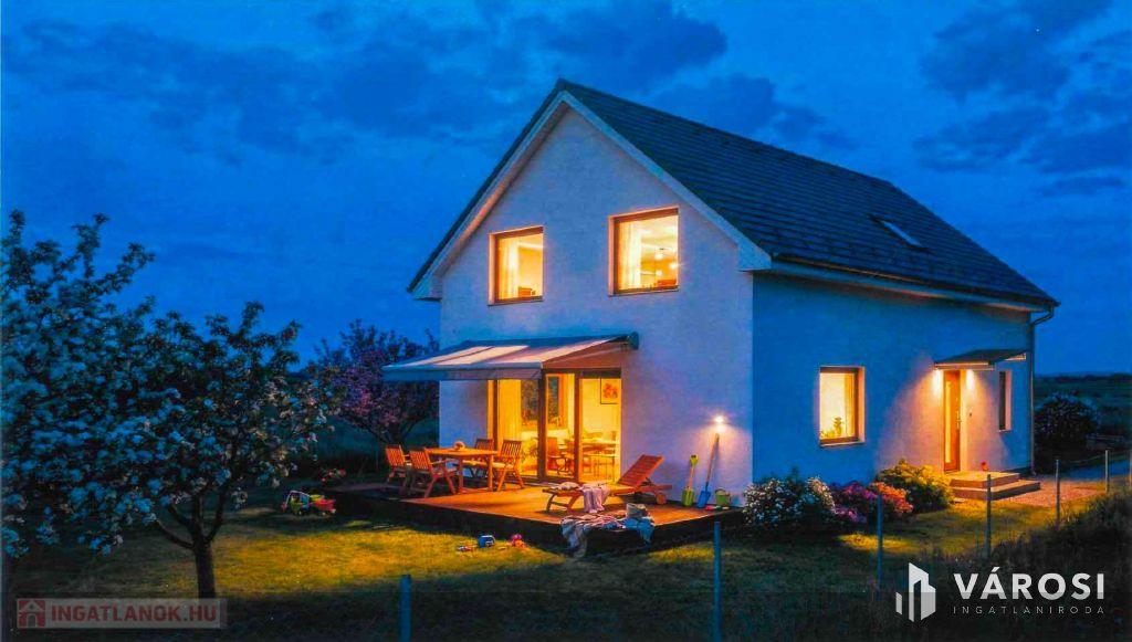 Eladó családi ház